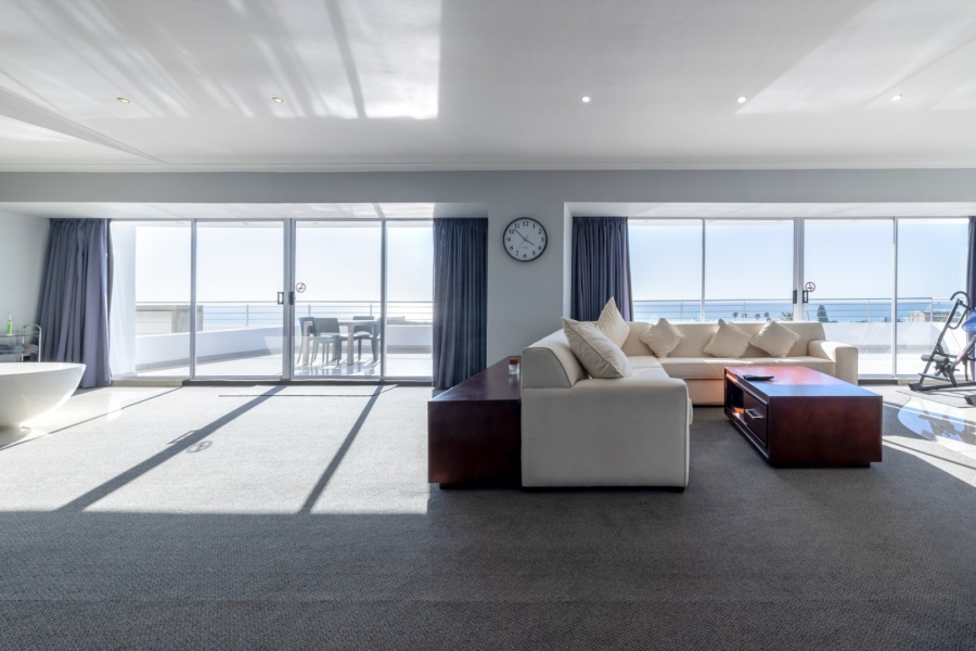 5 Bedroom Property for Sale in Jeffreys Bay Central Eastern Cape